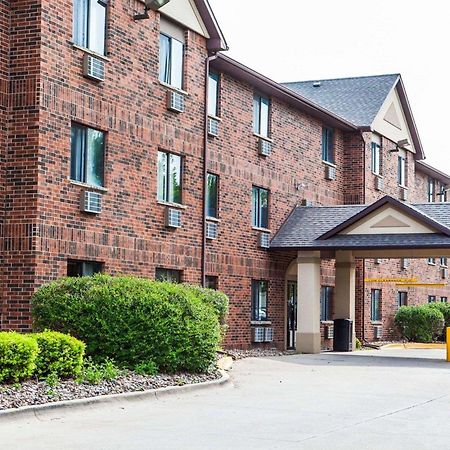 Quality Inn & Suites Ankeny-Des Moines Exteriör bild