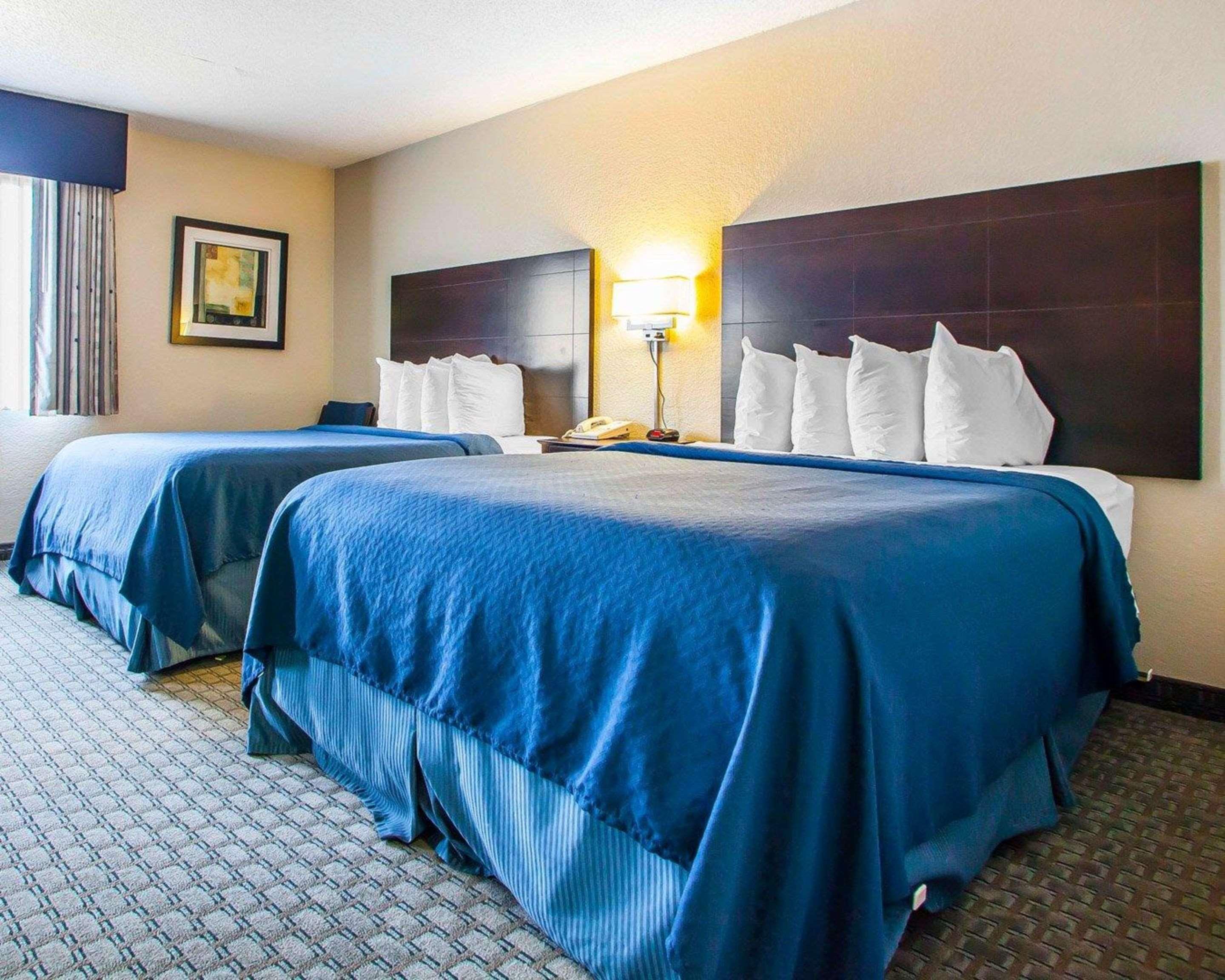 Quality Inn & Suites Ankeny-Des Moines Exteriör bild