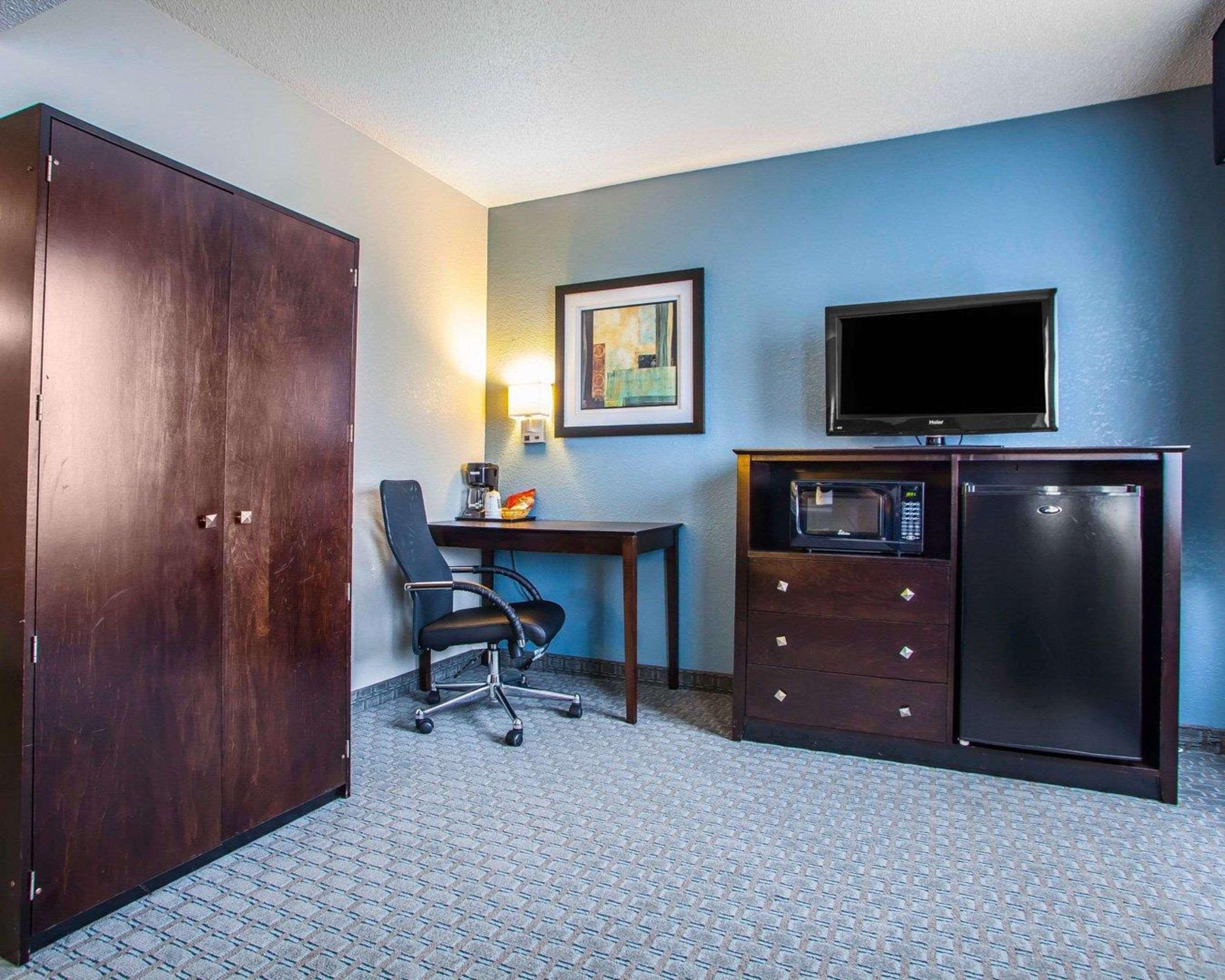 Quality Inn & Suites Ankeny-Des Moines Exteriör bild