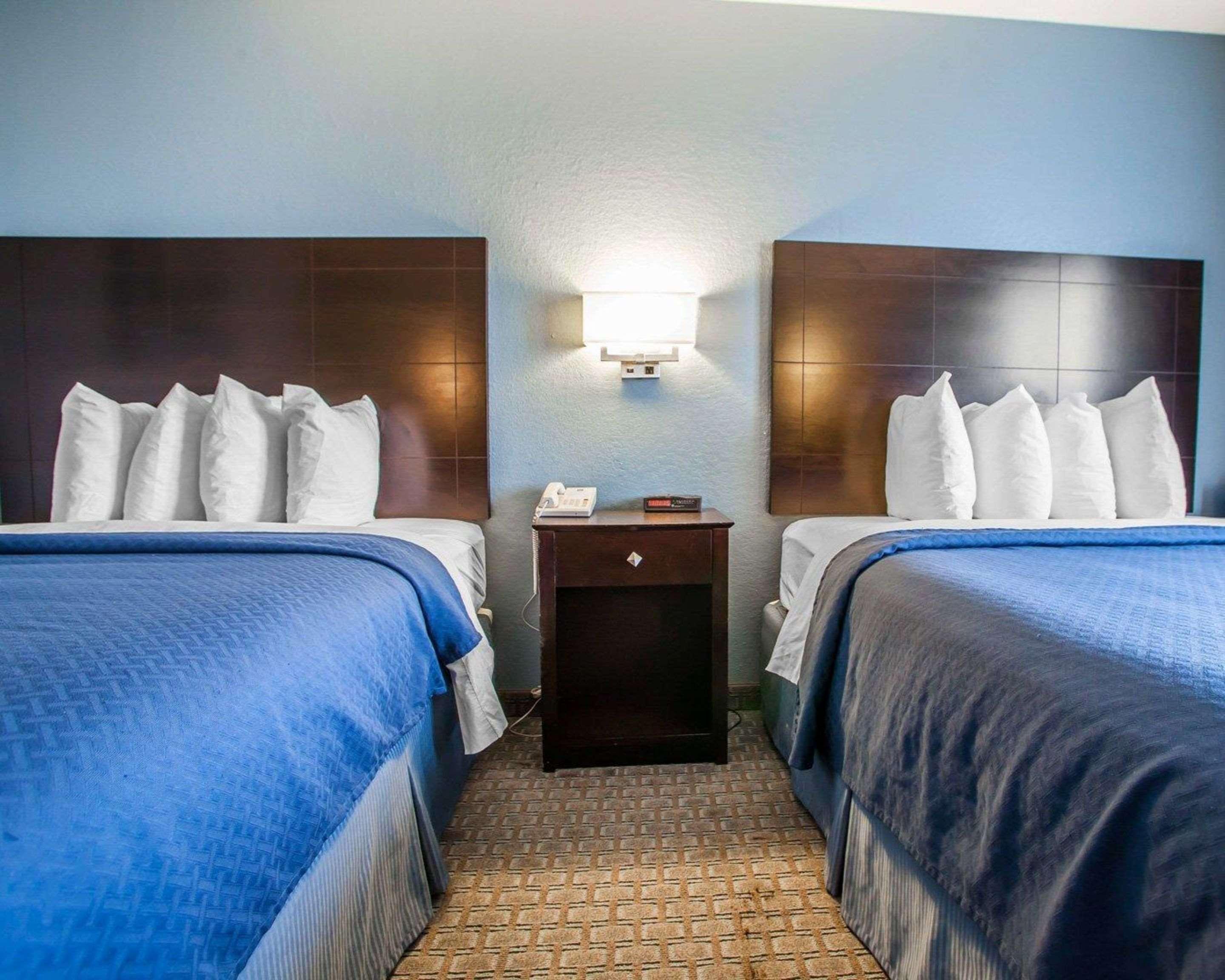Quality Inn & Suites Ankeny-Des Moines Exteriör bild