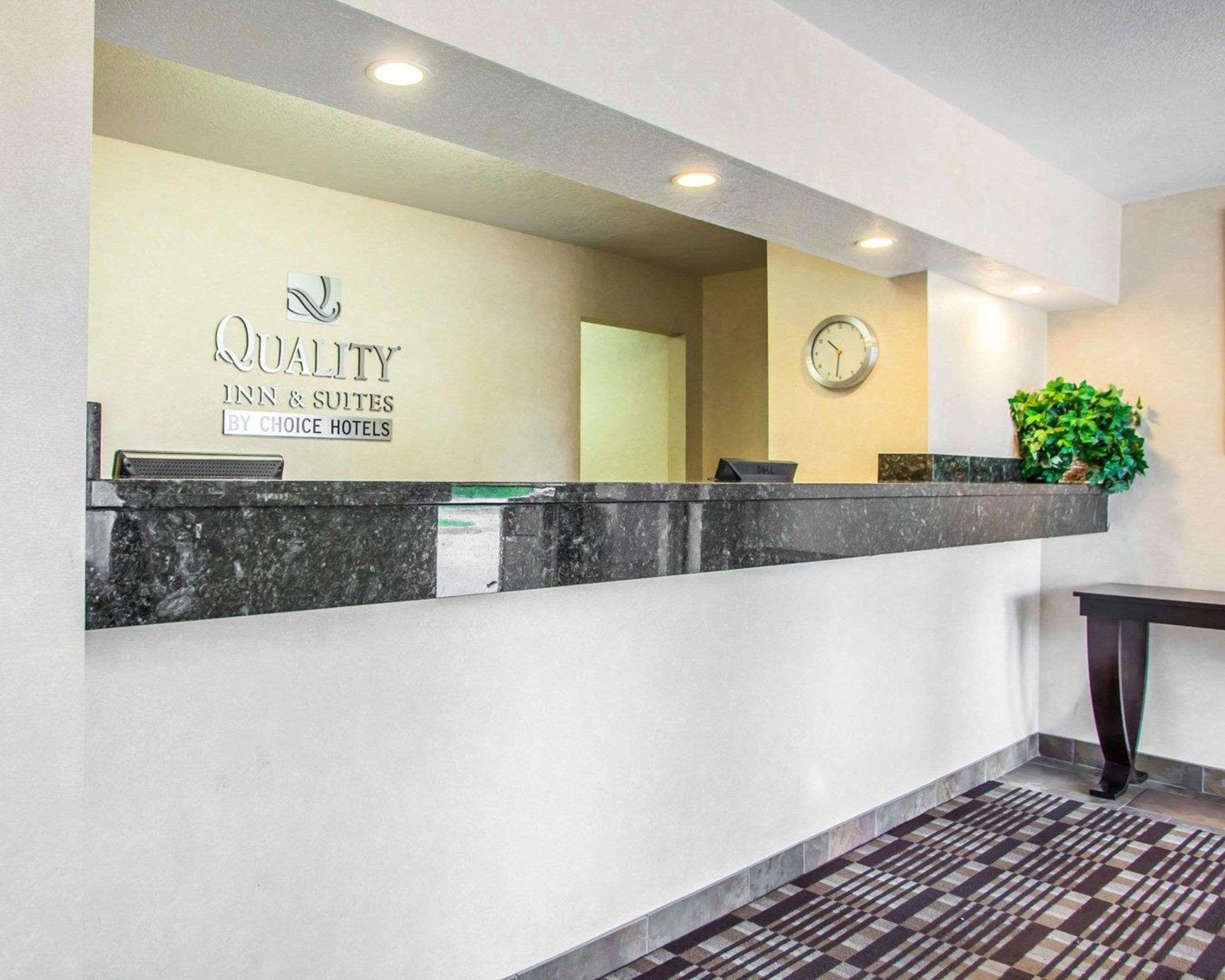 Quality Inn & Suites Ankeny-Des Moines Exteriör bild